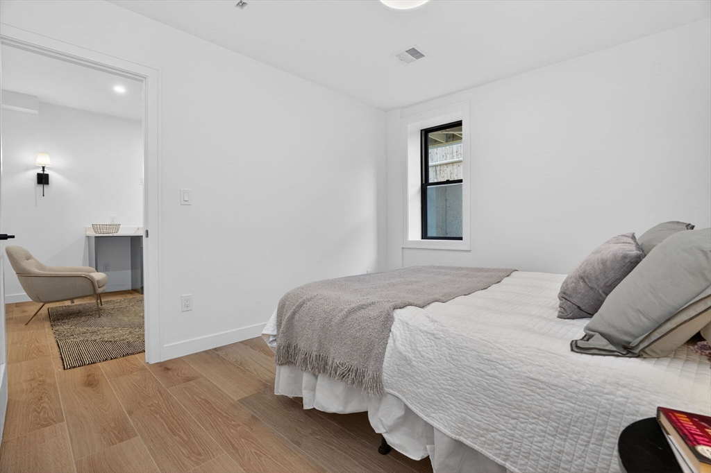 192 Washington Street, Unit R Somerville, MA 02143 - Photo 16 of 29