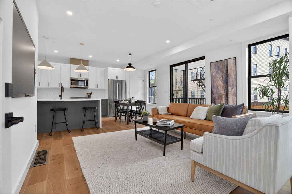 192 Washington Street, Unit R Somerville, MA 02143 - Photo 2 of 29