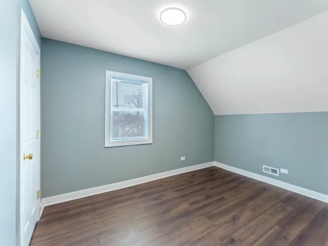 $369,900 | 214 South Prospect Street, Marengo, IL 60152