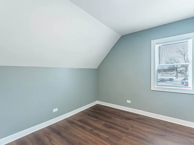 $369,900 | 214 South Prospect Street, Marengo, IL 60152