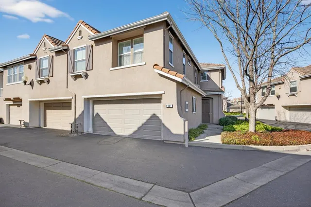 $574,900 | 4901 Esplanade Circle, Folsom, CA 95630