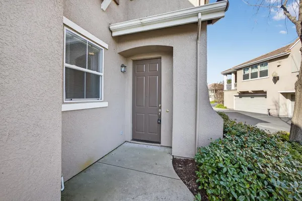 $524,900 | 4901 Esplanade Circle, Folsom, CA 95630