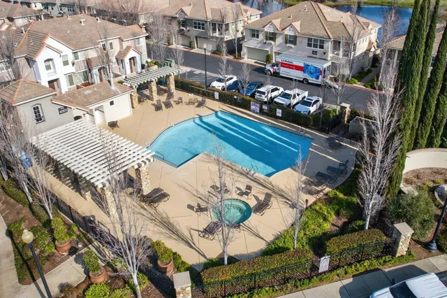 $574,900 | 4901 Esplanade Circle, Folsom, CA 95630