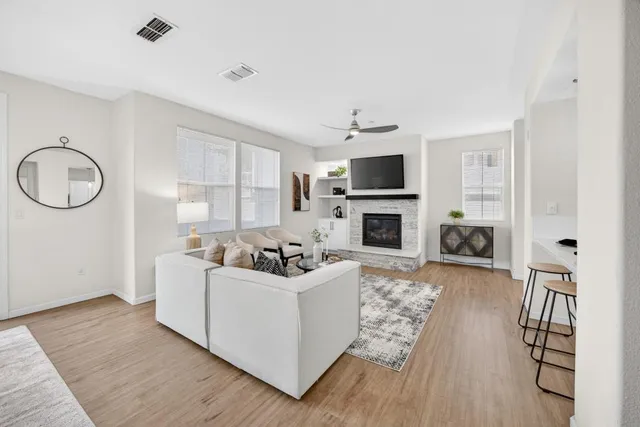 $574,900 | 4901 Esplanade Circle, Folsom, CA 95630