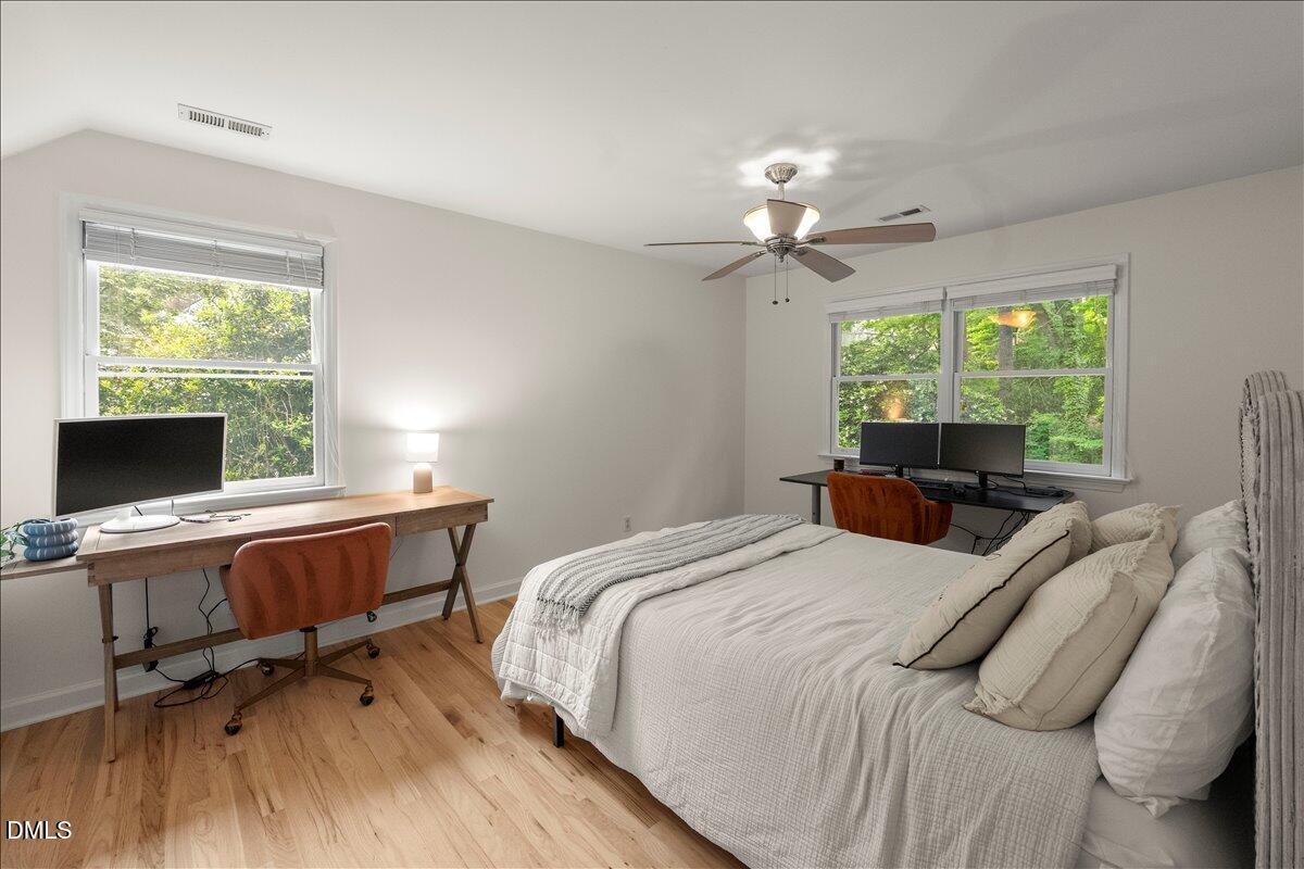 6733 Eastbrook Drive Raleigh, NC 27615 - Photo 15 of 37 02-P1136125