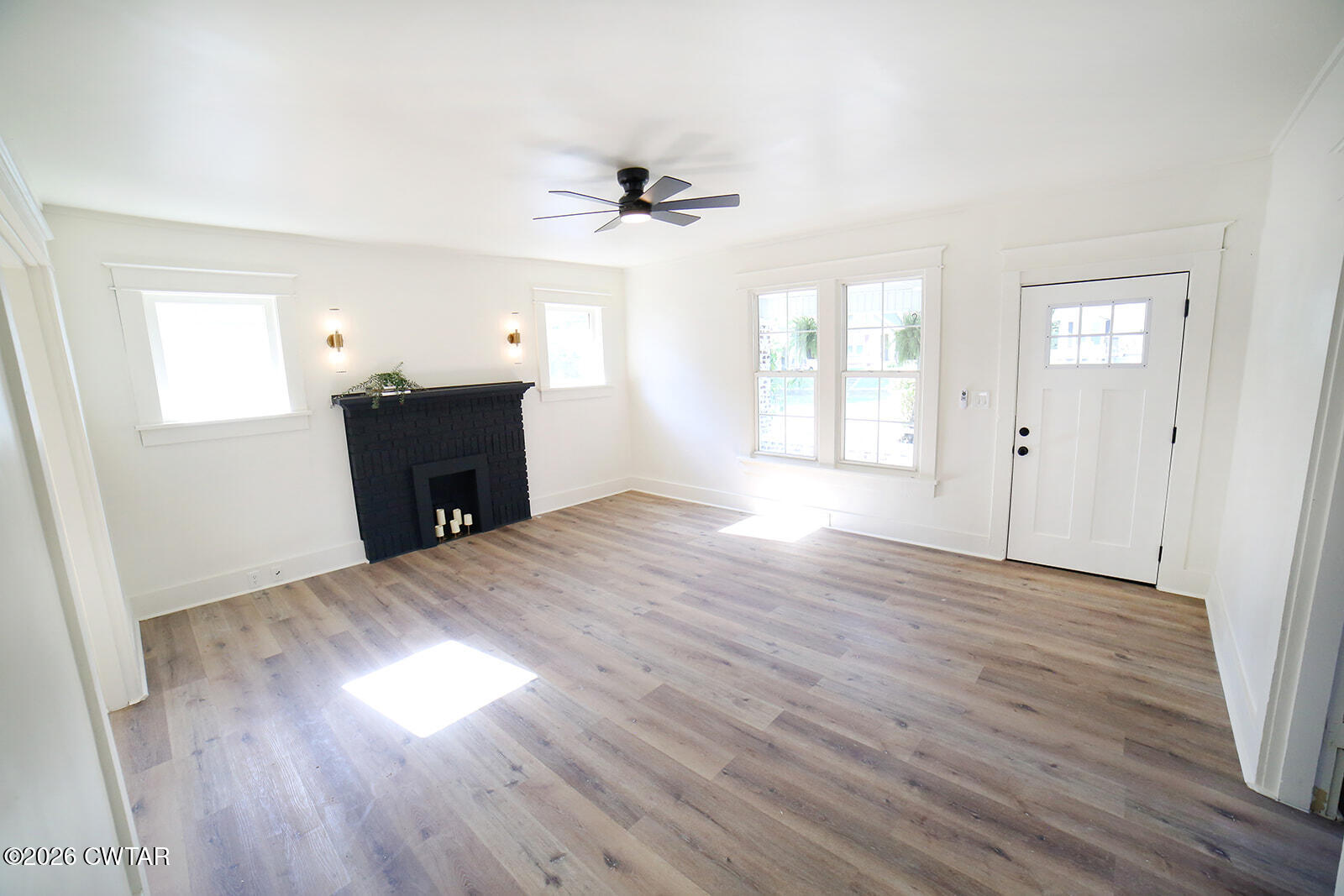 300 Roland Avenue Jackson, TN 38301 - Photo 5 of 24 300 ROLAND-12