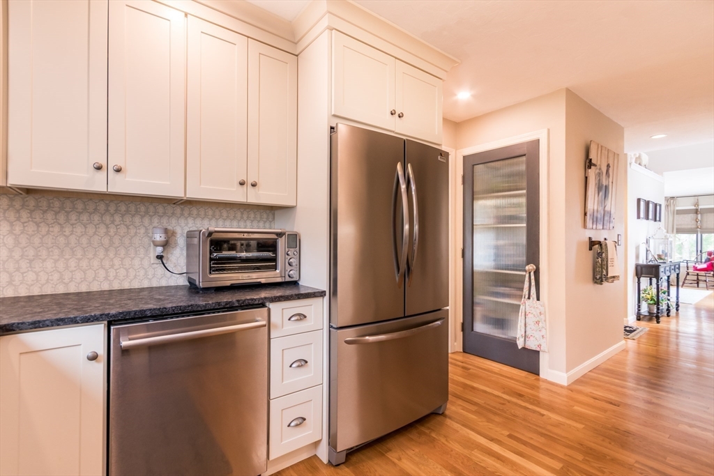 6 Aspen Road, Unit 6 Bourne, MA 02532 - Photo 16 of 40