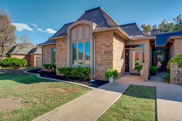 $429,500 | 4915 94th Street, Unit A, Lubbock, TX 79424