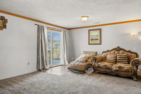 $400,000 | 5785 Yucca Lane North, Plymouth, MN 55446