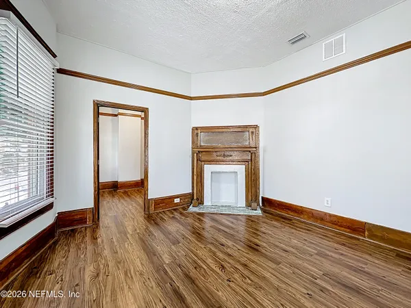 $3,200 | 138 East Duval Street, Jacksonville, FL 32202
