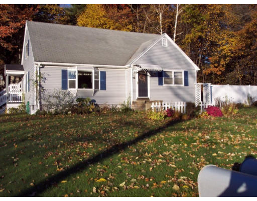 42 Sutton Road Millbury, MA 01527 - Photo 2 of 7 Gallery Image 2