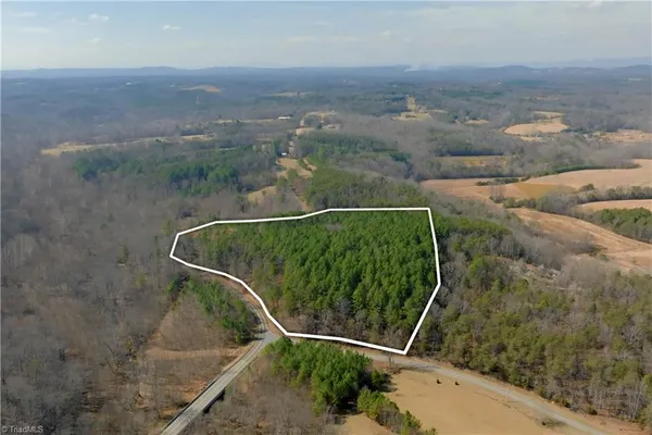 $154,900 | 1089 Smith Road South, Westfield, NC 27053