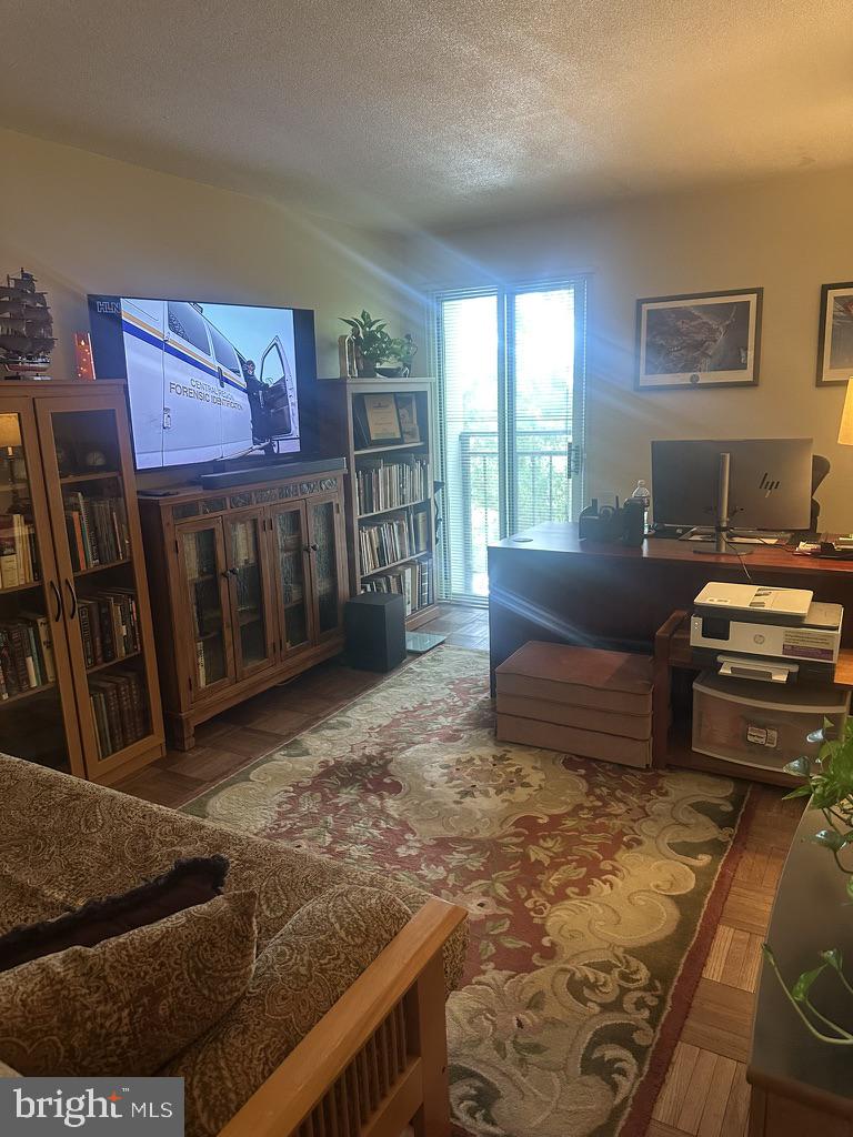 700 7th Street Southwest, Unit 526 Washington, DC 20024 - Photo 25 of 53 Cozy living space with natural light.