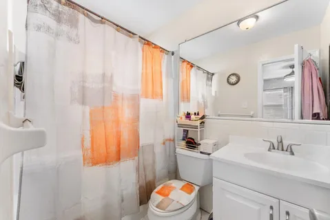 $289,000 | 5713 Northwest 84th Terrace, Tamarac, FL 33321