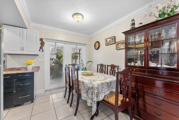 $289,000 | 5713 Northwest 84th Terrace, Tamarac, FL 33321