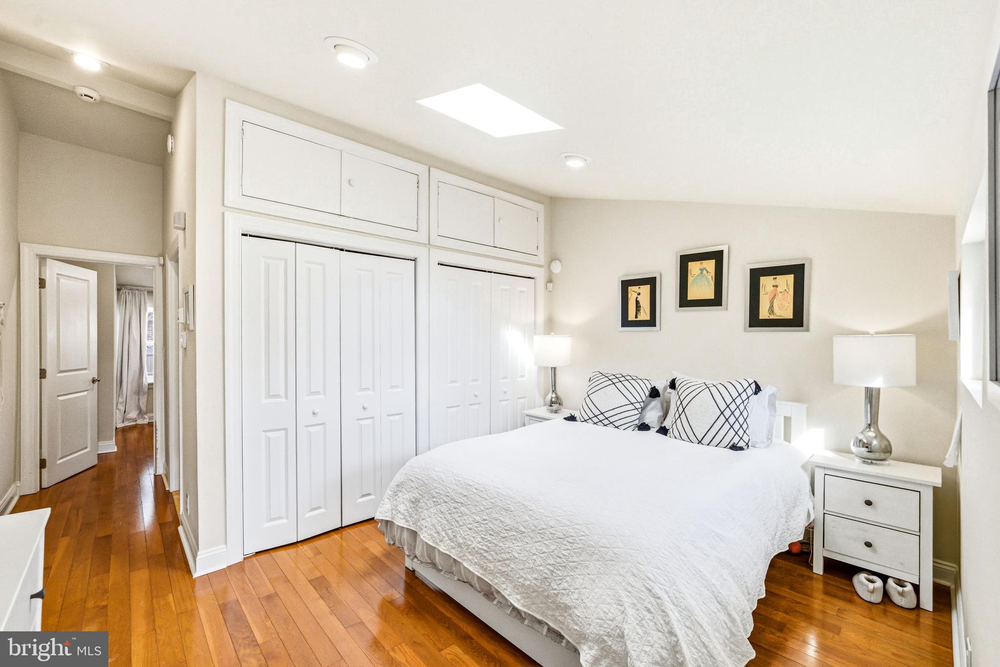 523 South 27th Street Philadelphia, PA 19146 - Photo 17 of 34