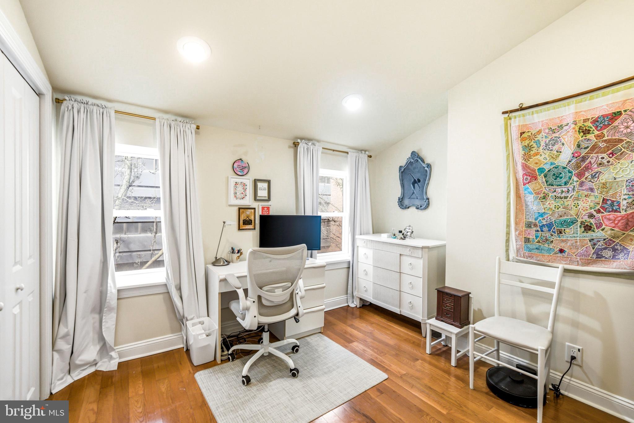 523 South 27th Street Philadelphia, PA 19146 - Photo 22 of 36