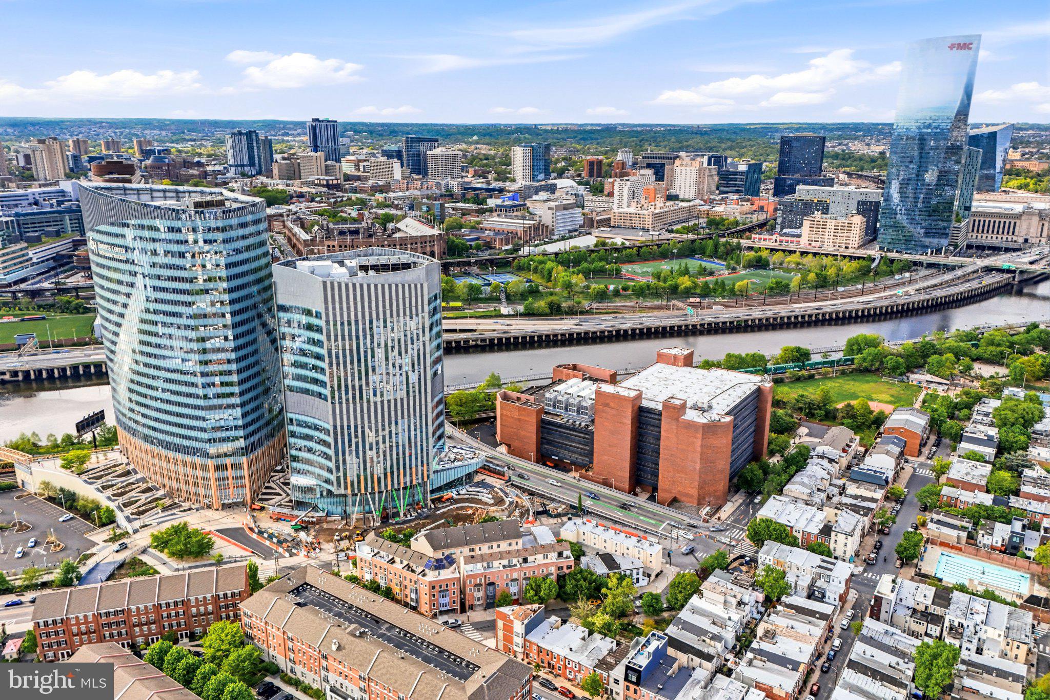 523 South 27th Street Philadelphia, PA 19146 - Photo 30 of 36 Urban skyline with river views.
