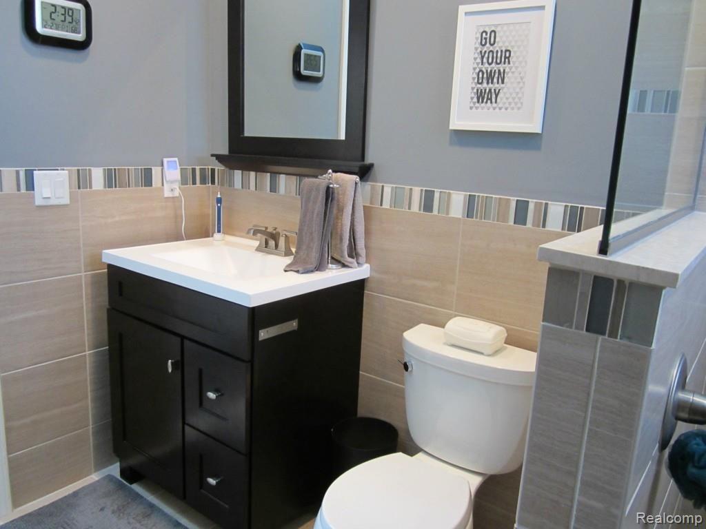 754 Birch Tree Lane Rochester Hills, MI 48306 - Photo 34 of 53