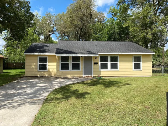 $1,650 | 55 Elm Court, Lake Jackson, TX 77566