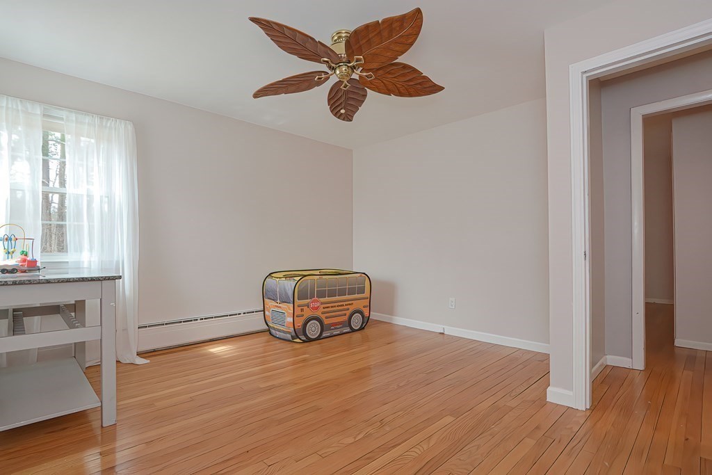 83 Sutton Road Webster, MA 01570 - Photo 20 of 41