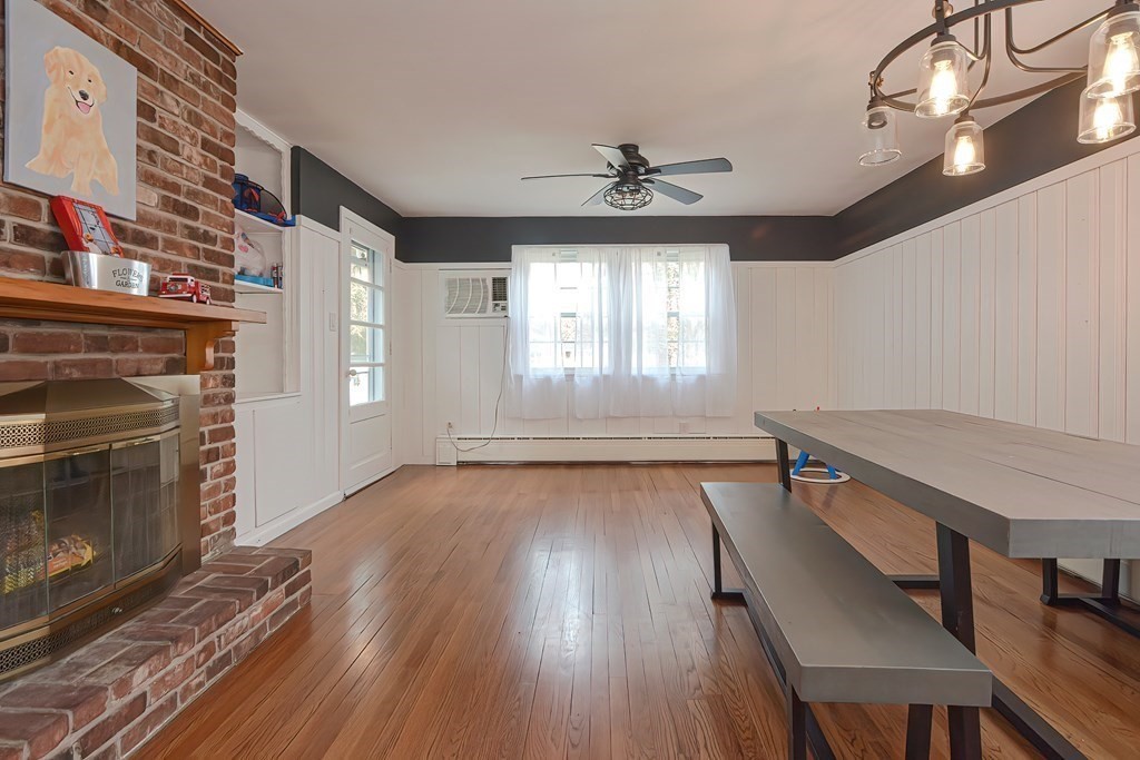 83 Sutton Road Webster, MA 01570 - Photo 7 of 41
