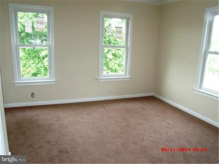 135 Rancocas Avenue Riverside, NJ 08075 - Photo 13 of 18 Master Bedroom