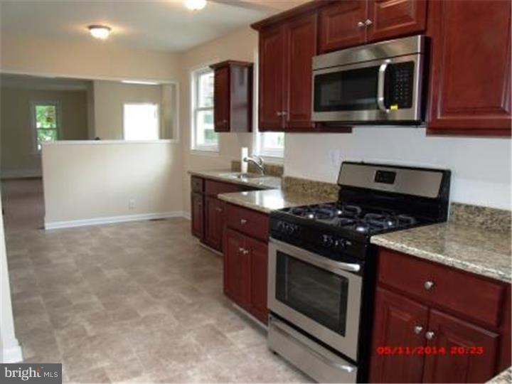 135 Rancocas Avenue Riverside, NJ 08075 - Photo 6 of 18 Kitchen
