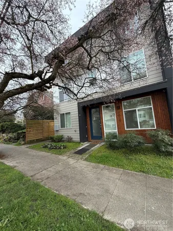 $1,080,000 | 1017 Northeast 55th Street, Seattle, WA 98105