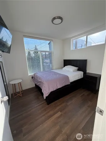 $1,080,000 | 1017 Northeast 55th Street, Seattle, WA 98105