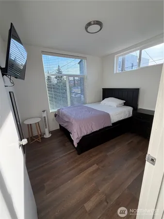 $1,080,000 | 1017 Northeast 55th Street, Seattle, WA 98105