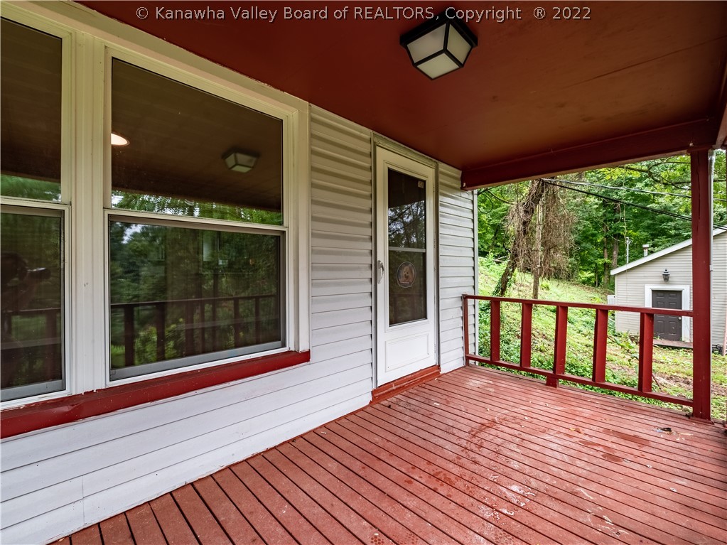 1205 Strawberry Road St. Albans, WV 25177 - Photo 22 of 23 Gallery Image 22