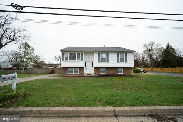 $3,000 | 11209 Caroline Avenue, Beltsville, MD 20705