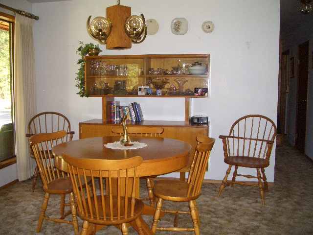 2099 Immel Road Chewelah, WA 99109 - Photo 5 of 9 Gallery Image 5