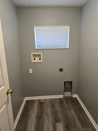 $1,895 | 11752 Lynmoor Drive, Riverview, FL 33579