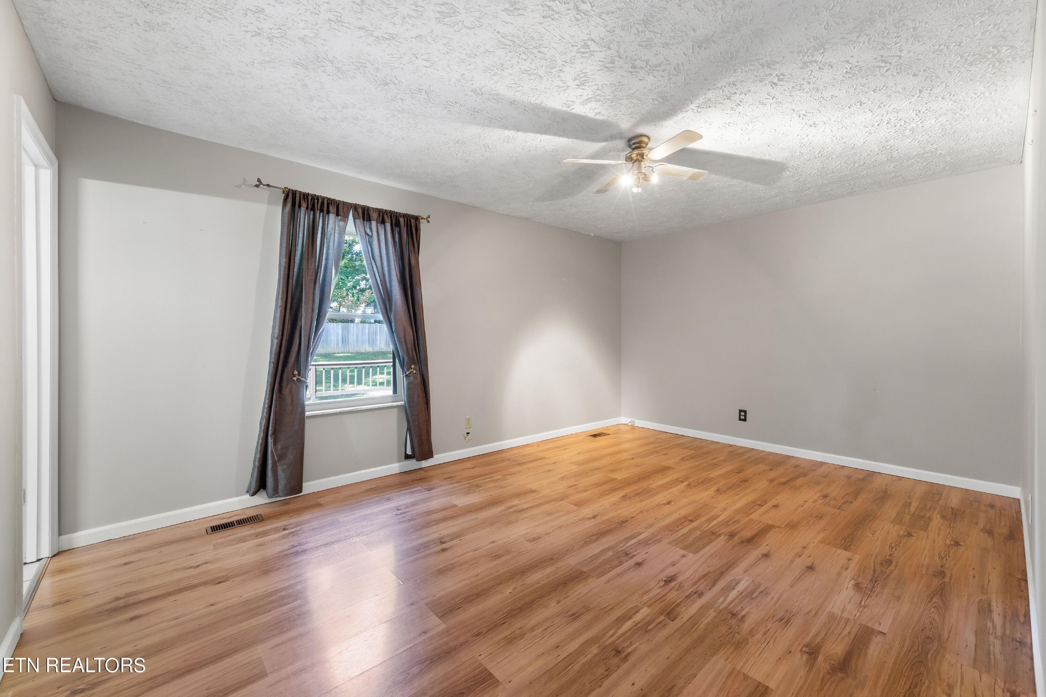 7912 Ashley Road Powell, TN 37849 - Photo 15 of 34 Gallery Image 15