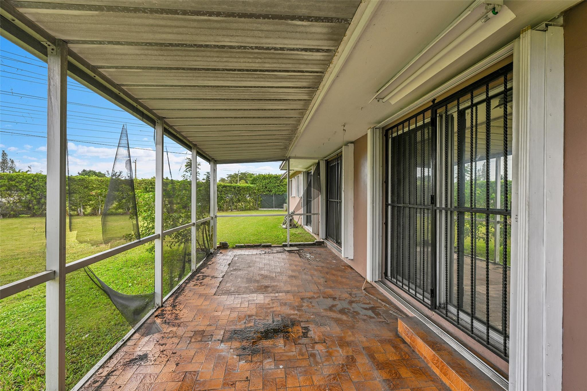 13615 Southwest 72nd Terrace Miami, FL 33183 - Photo 19 of 27 a view of a backyard