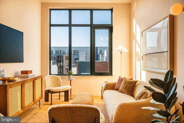 $2,225 | 1700 North Front Street, Unit 1B432, Philadelphia, PA 19122
