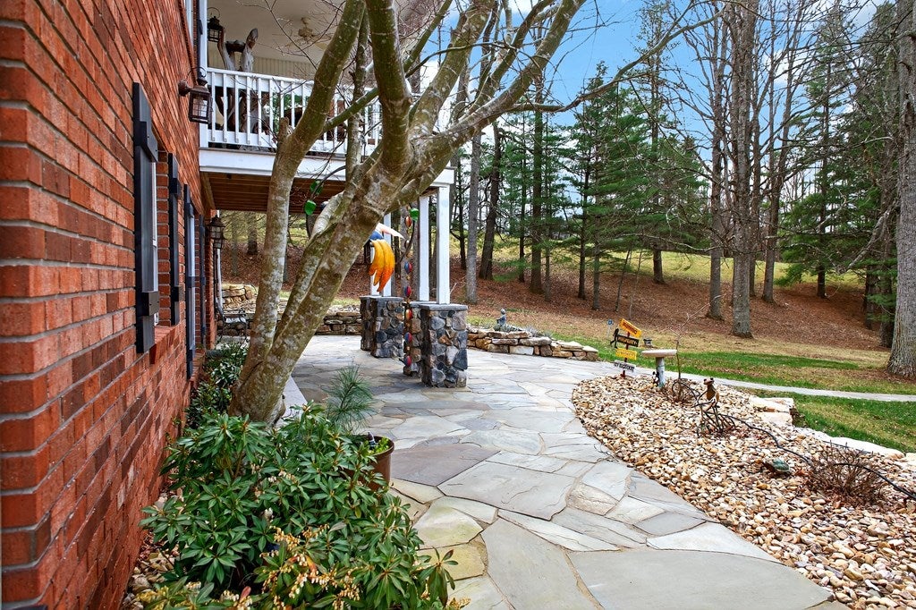 1955 Joy Ranch Road Woodlawn, VA 24381 - Photo 26 of 85 Gallery Image 26