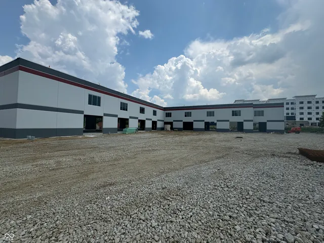 $2,250 | 14214 Bergen Boulevard, Unit 110, Noblesville, IN 46060