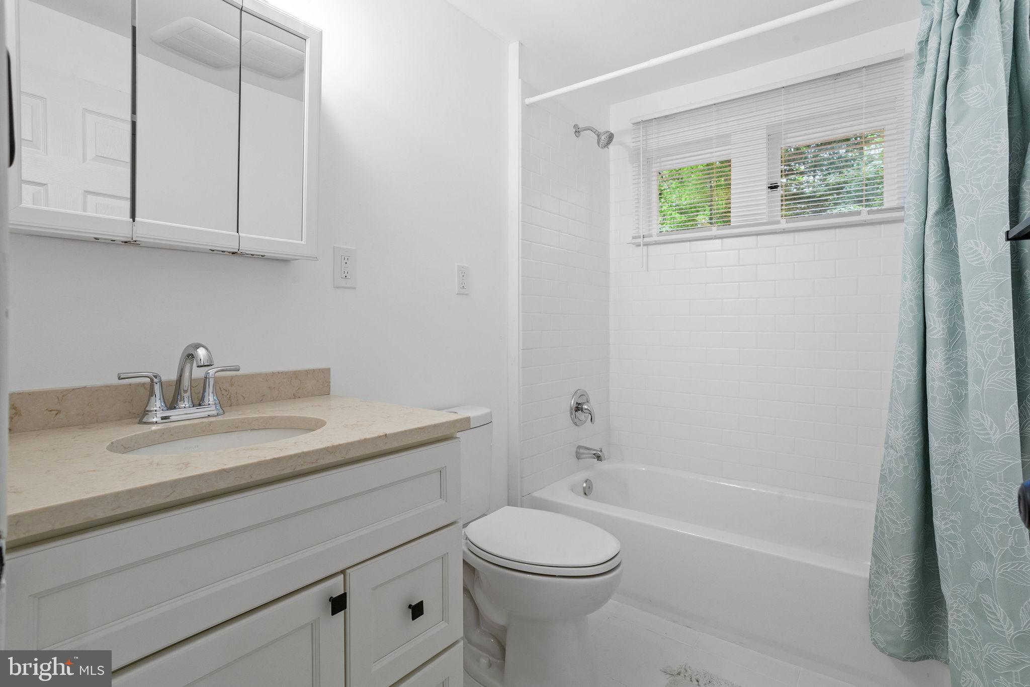 636 Raritan Avenue Atco, NJ 08004 - Photo 18 of 32 Gallery Image 18