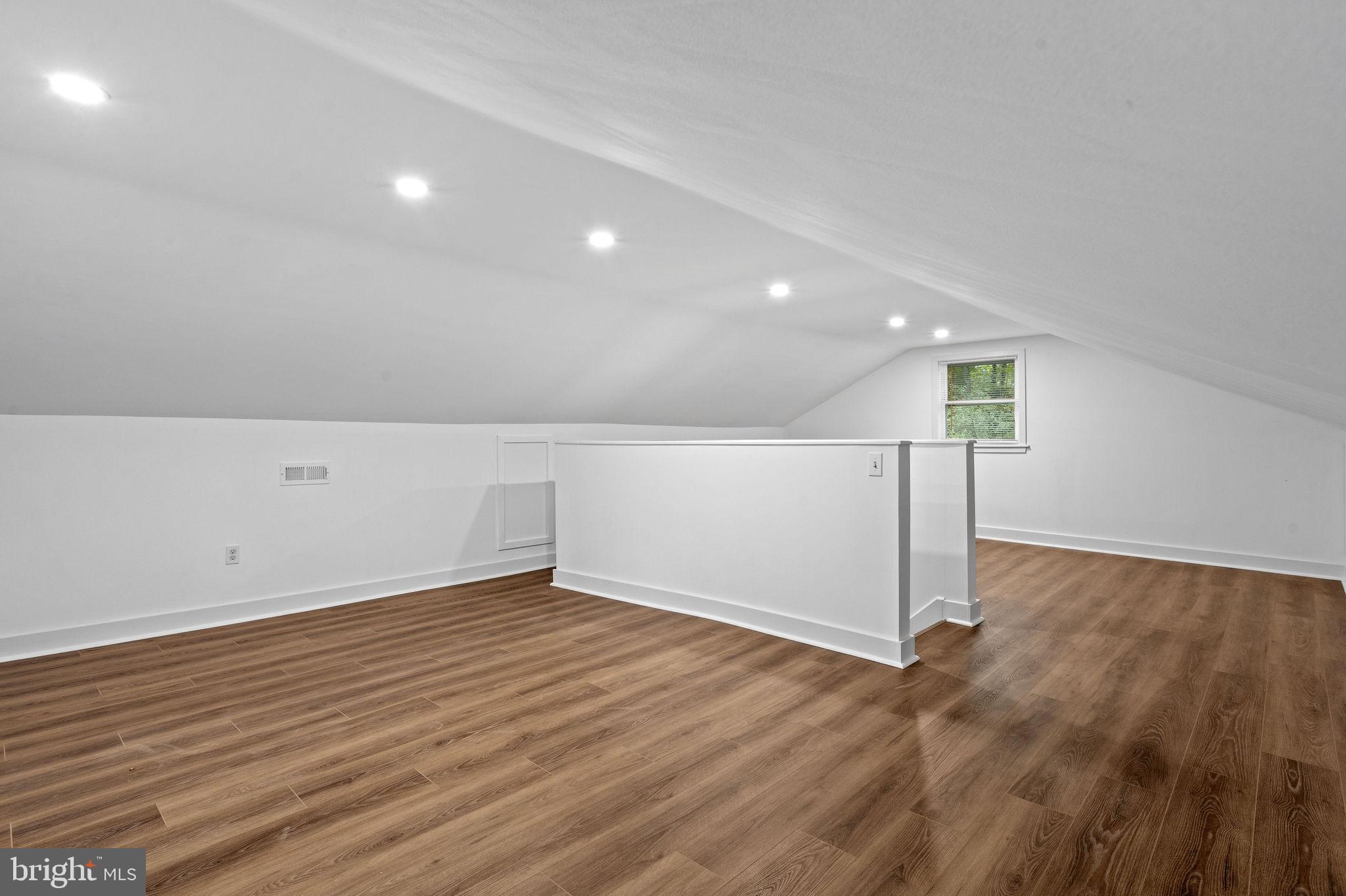 636 Raritan Avenue Atco, NJ 08004 - Photo 24 of 32 Gallery Image 24