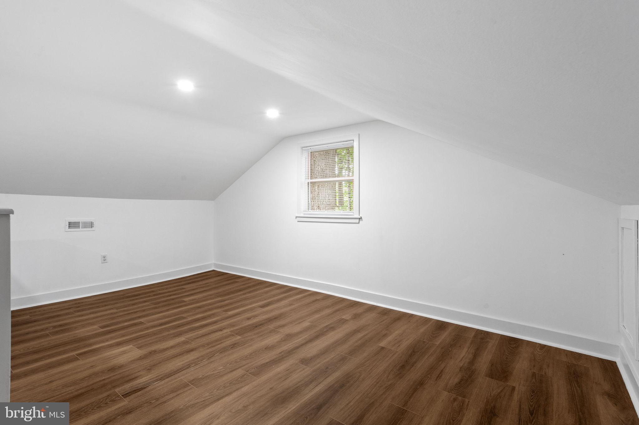 636 Raritan Avenue Atco, NJ 08004 - Photo 25 of 32 Gallery Image 25