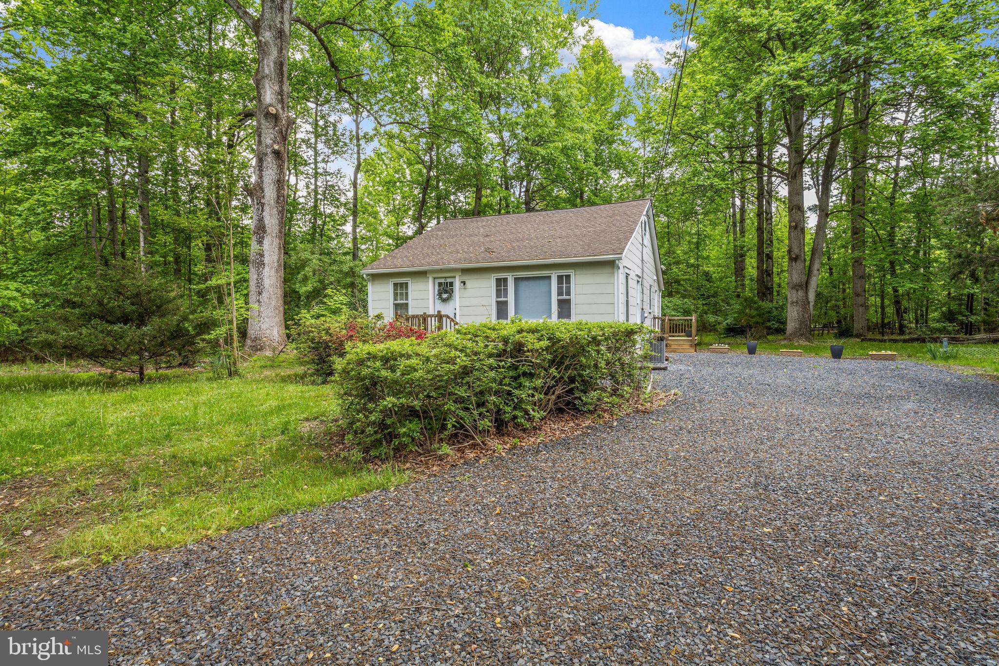 636 Raritan Avenue Atco, NJ 08004 - Photo 4 of 32 Gallery Image 4