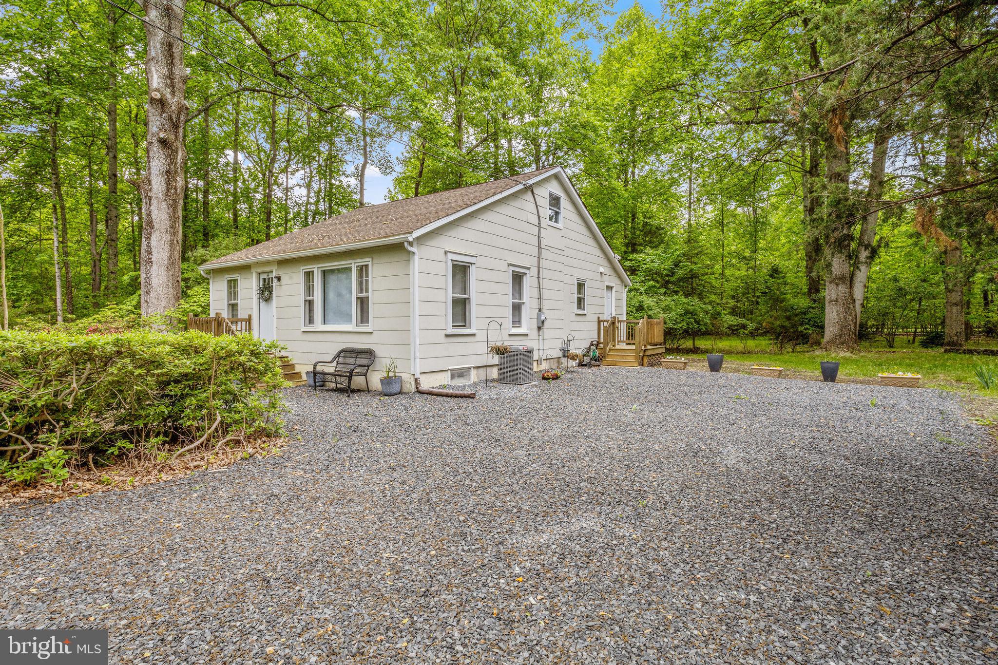 636 Raritan Avenue Atco, NJ 08004 - Photo 6 of 32 Gallery Image 6