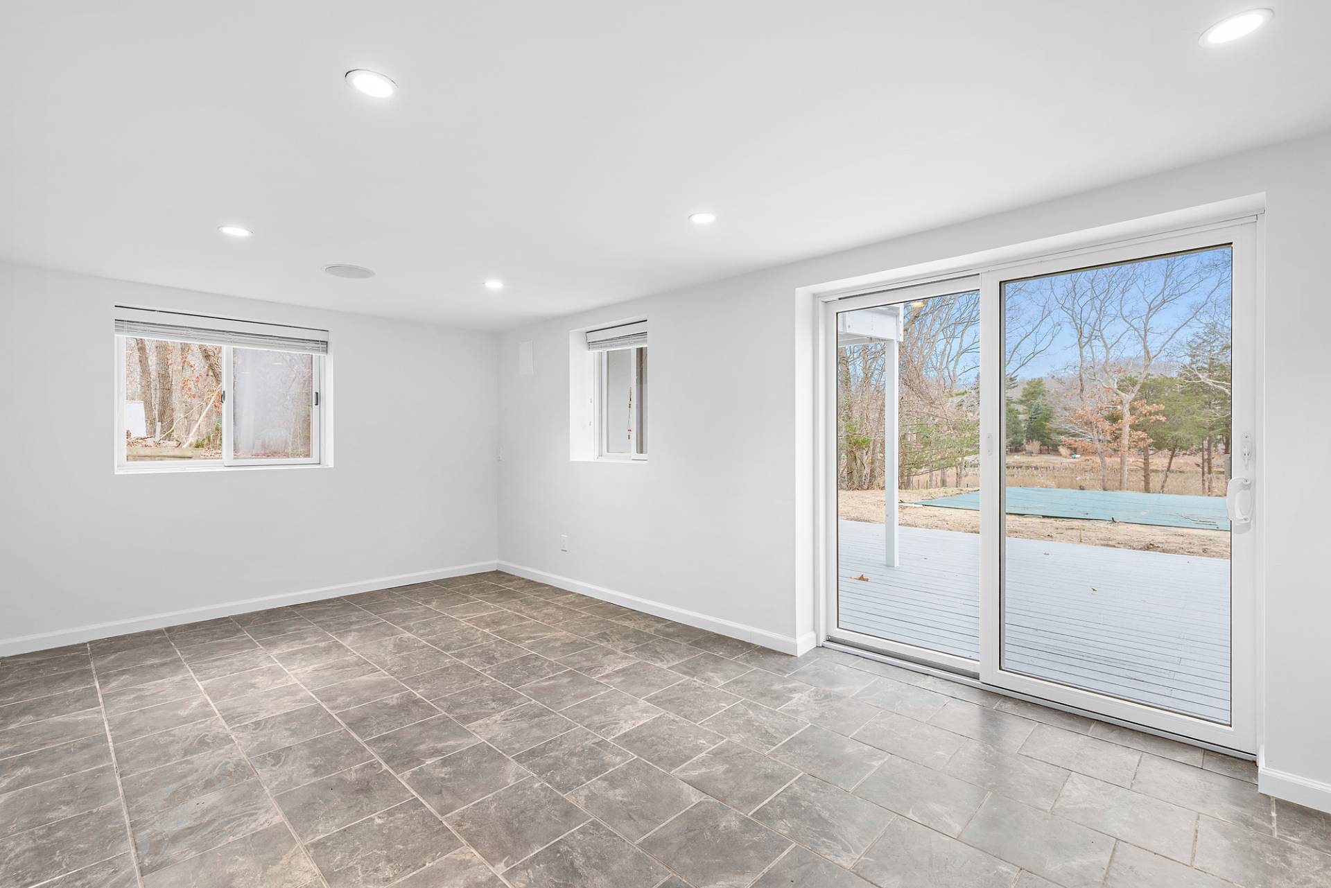 34 Fenmarsh Road East Hampton, NY 11937 - Photo 13 of 16 a view of an empty room with a window
