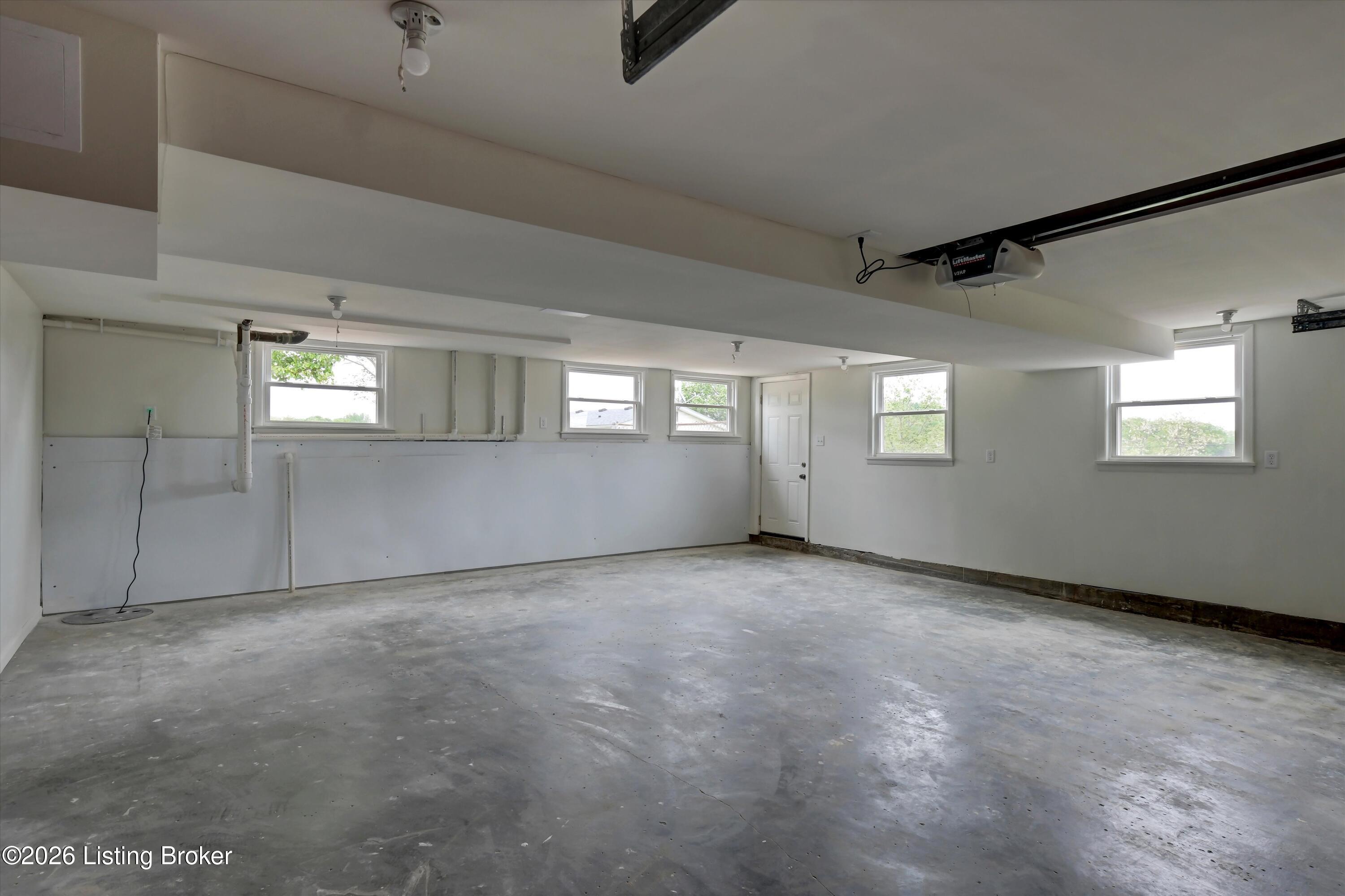 334 South Bardstown Road Mount Washington, KY 40047 - Photo 57 of 61 57-334 S Bardstown Rd