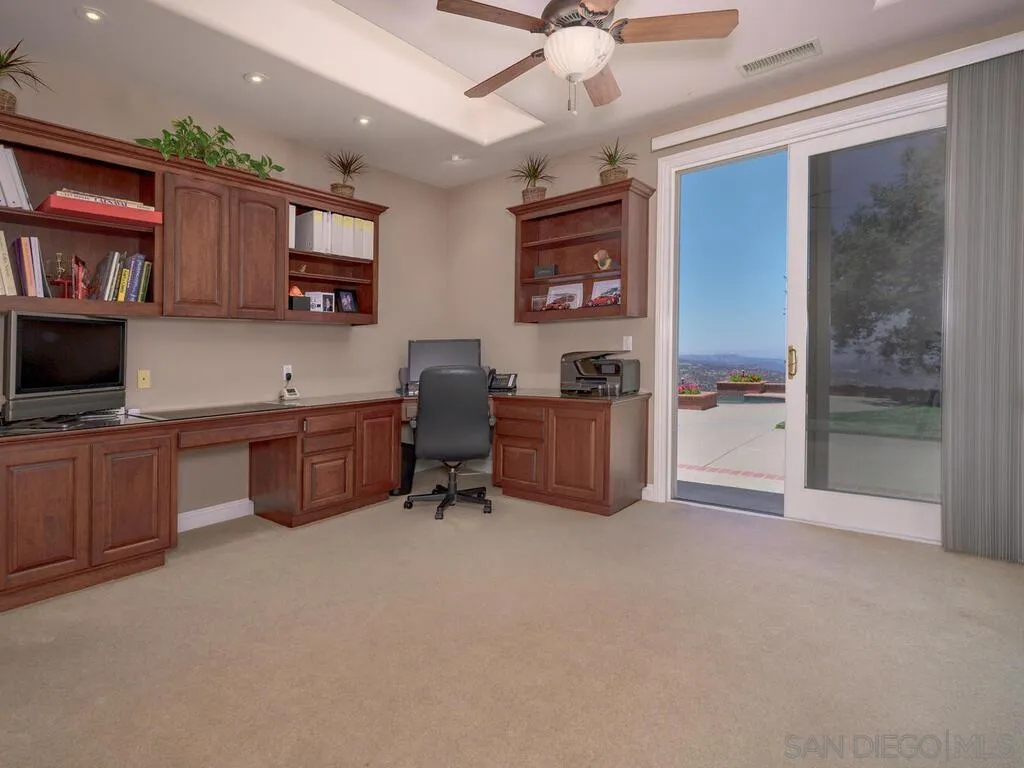 14490 Ridge Ranch Road Escondido, CA 92027 - Photo 26 of 74