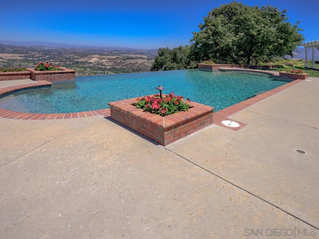 14490 Ridge Ranch Road Escondido, CA 92027 - Photo 43 of 74