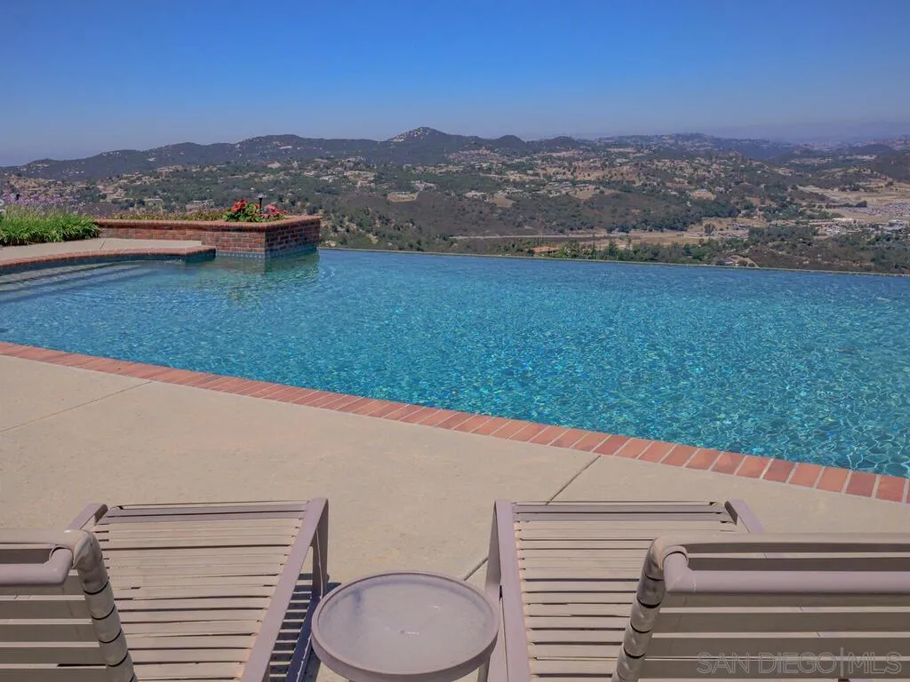 14490 Ridge Ranch Road Escondido, CA 92027 - Photo 44 of 74 a view of a terrace with mountain view